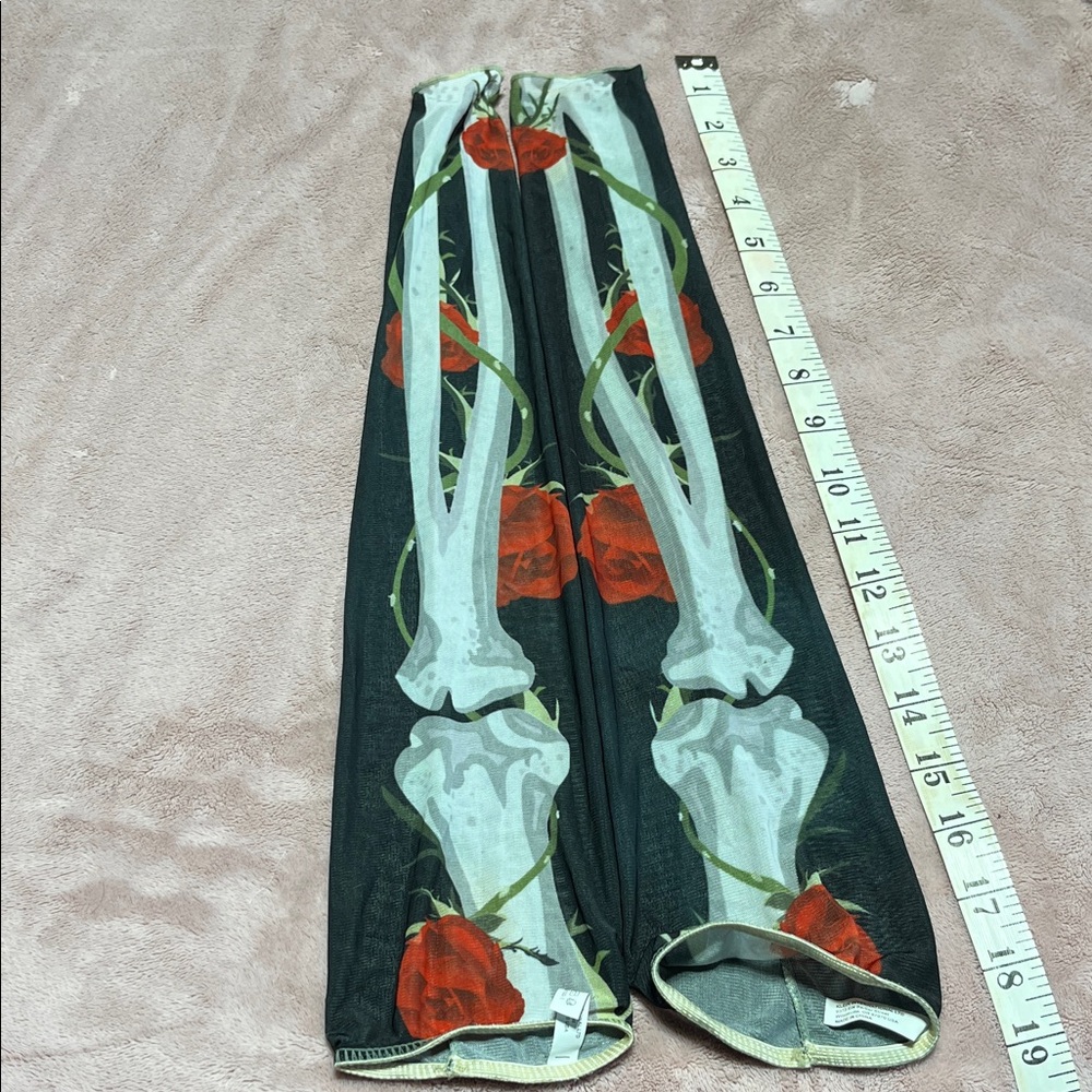 Hot Topic Black fingerless long gloves with White Bone & Red Rose Print